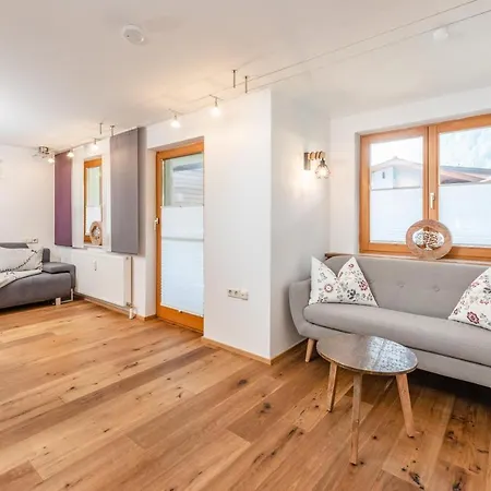 Apartamento Auschloessl Reiteralm - 5 Minutes Walk To Cablecar Schladming