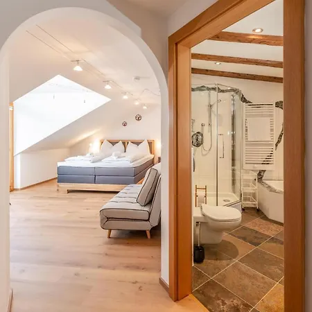 Auschloessl Reiteralm - 5 Minutes Walk To Cablecar Apartment