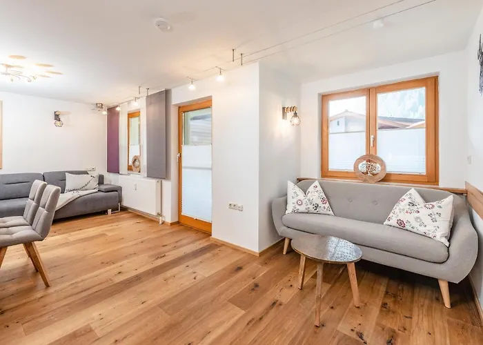 Apartamento Auschloessl Reiteralm - 5 Minutes Walk To Cablecar Schladming