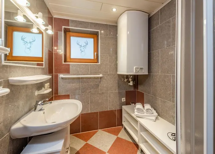 Apartamento Auschloessl Reiteralm - 5 Minutes Walk To Cablecar *